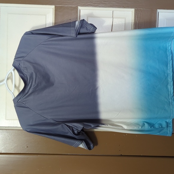 Top - Picture 2 of 3